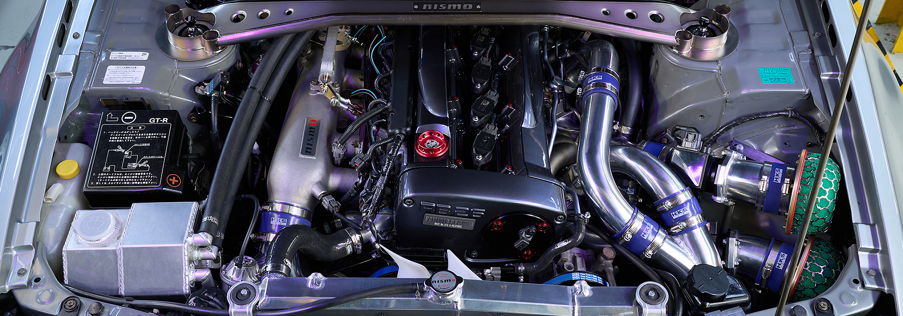 Nissan R35 GT-R Carplay & English Conversion