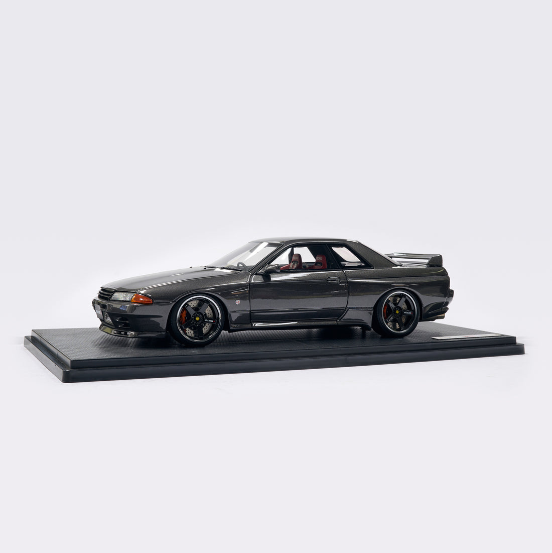 Ignition Model Nismo R32 GT-R 1:18 Resin Model (Grey) – V-Spec Performance