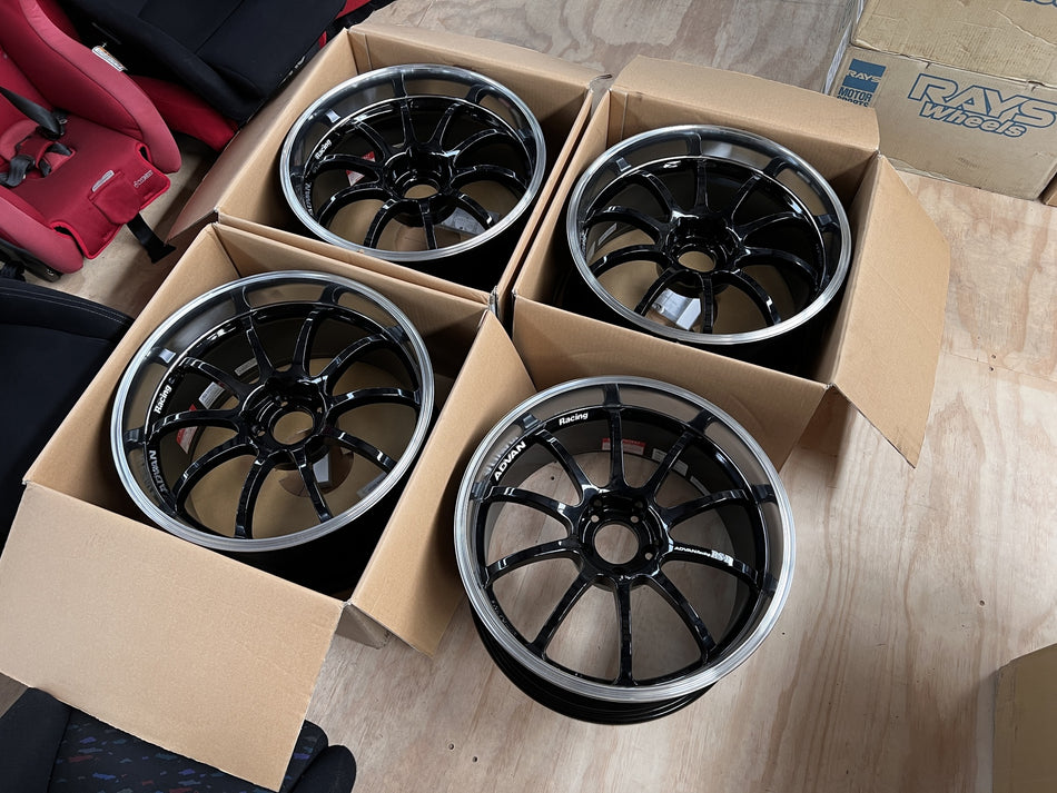 (Brand New/Discontinued) Advan Racing RS-D 19x10+15 5x114.3