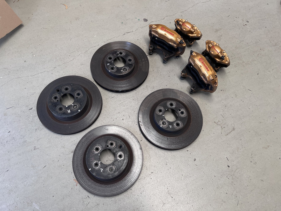 (Used) Nissan Skyline GT-R (BNR34) Brembo Brake Kit